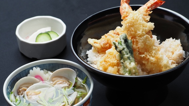 蛤うどんと大海老天丼